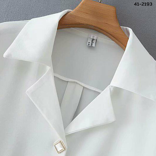 เสื้อทำงานแขนยาวคอวี
