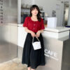 เสื้อคอกลมแต่งกระดุมหน้า