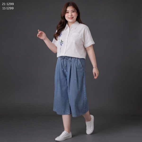 เสื้อเชิ้ตแขนล้ำคอปก