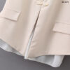 เสื้อคลุมแขนกุด