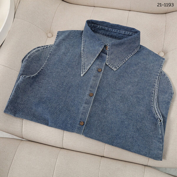 เสื้อยีนส์แขนกุด