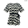 เสื้อลายกราฟฟิค