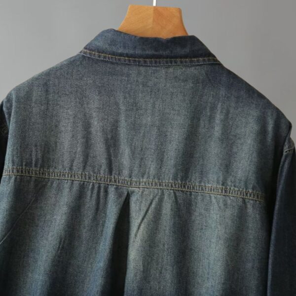 เสื้อยีนส์แขนยาว