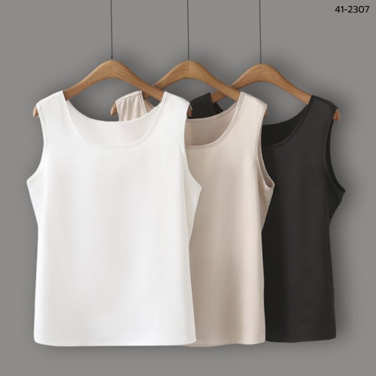 เสื้อแขนกุดผ้าซาติน