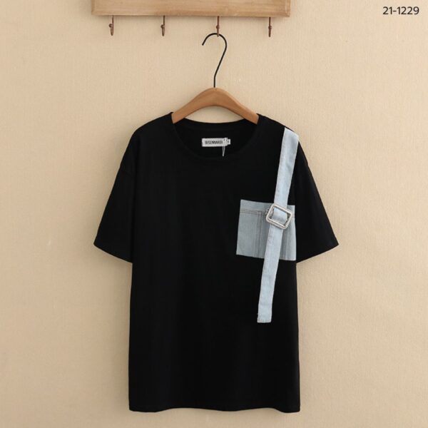 เสื้อยืดคอกลมแต่งผ้ายีนส์