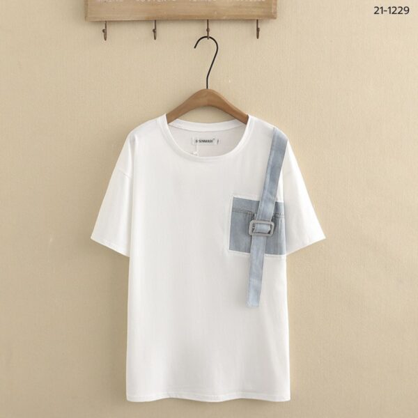 เสื้อยืดคอกลมแต่งผ้ายีนส์
