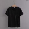 เสื้อยืดคอกลมสีดำ