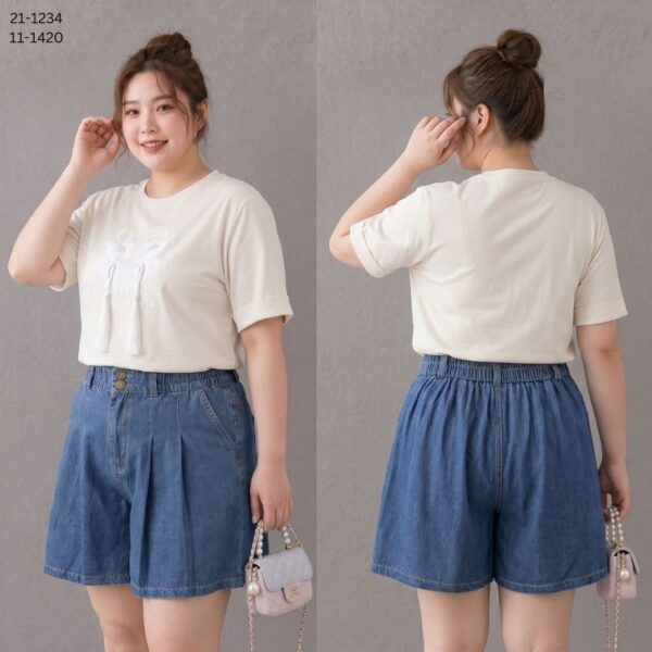 เสื้อยืดคอกลม