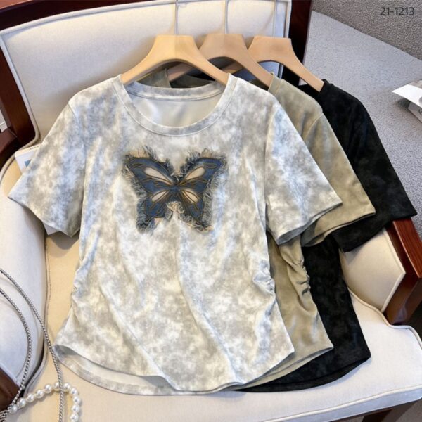 21-1213 (9) เสื้อยืดคอกลมลายผีเสื้อ