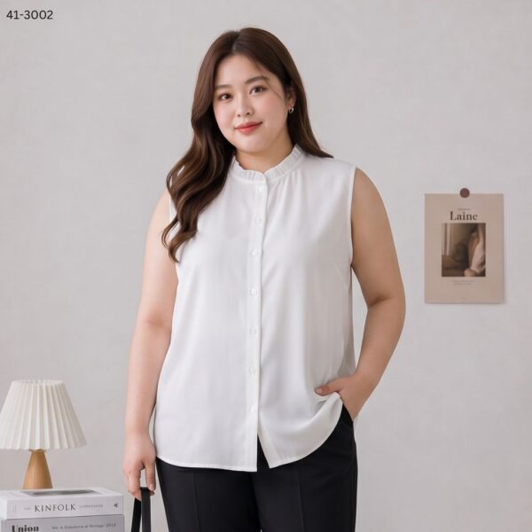 เสื้อแขนกุดคอระบาย
