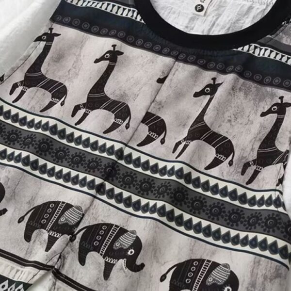 เสื้อคอกลมตัดต่อเสื้อกั้ก