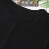 เสื้อยืดคอกลมสีดำ