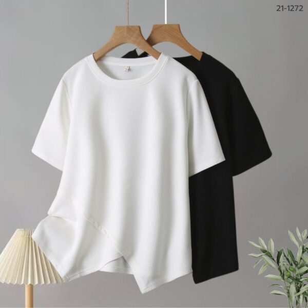 เสื้อยืดคอกลม
