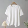 เสื้อยืดคอกลม