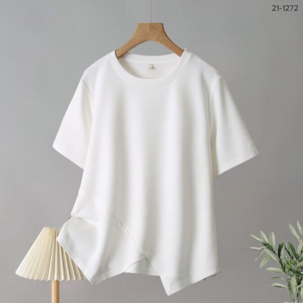 เสื้อยืดคอกลม
