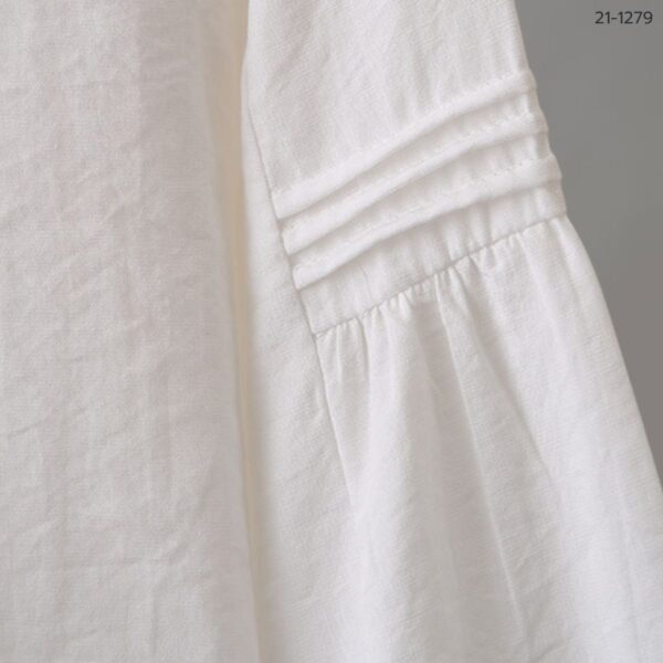 เสื้อเชิ้ตคอกลมแขนยาว