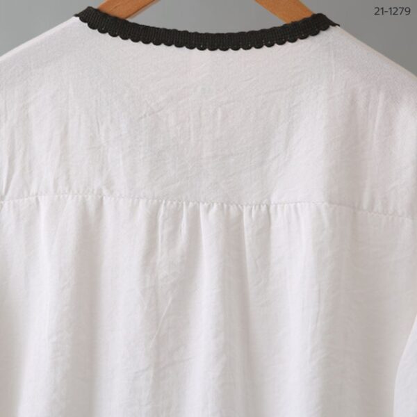 เสื้อเชิ้ตคอกลมแขนยาว