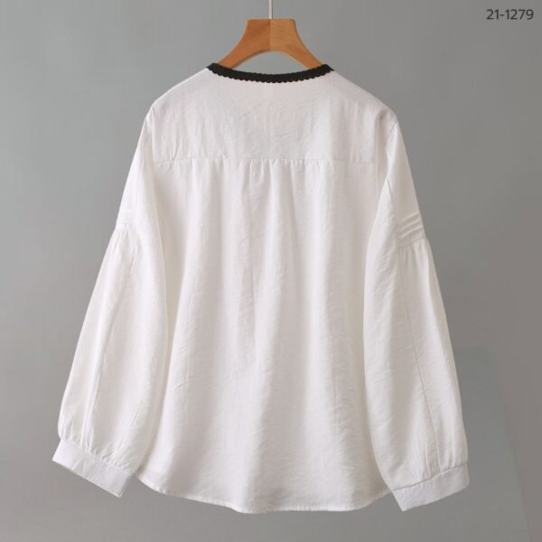เสื้อเชิ้ตคอกลมแขนยาว