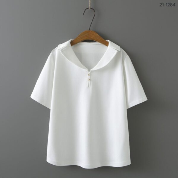 เสื้อยืดคอปก