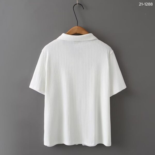 เสื้อยืดคอปกซิปหน้า