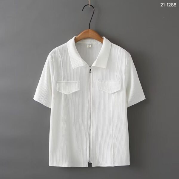 เสื้อยืดคอปกซิปหน้า