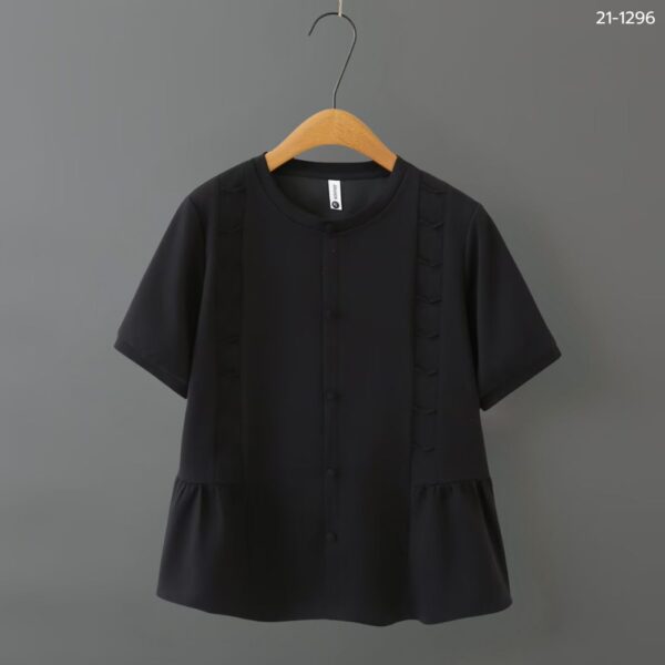 เสื้อคอกลมแขนสั้น