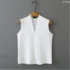 เสื้อแขนกุดคอวี