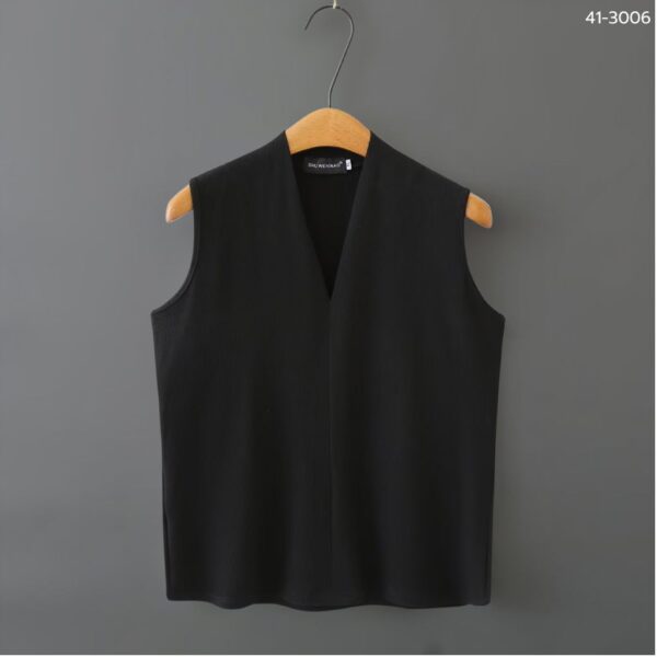 41-3006 เสื้อแขนกุดคอวี
