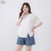 เสื้อคอกลมแต่งกระดุมเฉียง