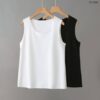 เสื้อยืดแขนกุด